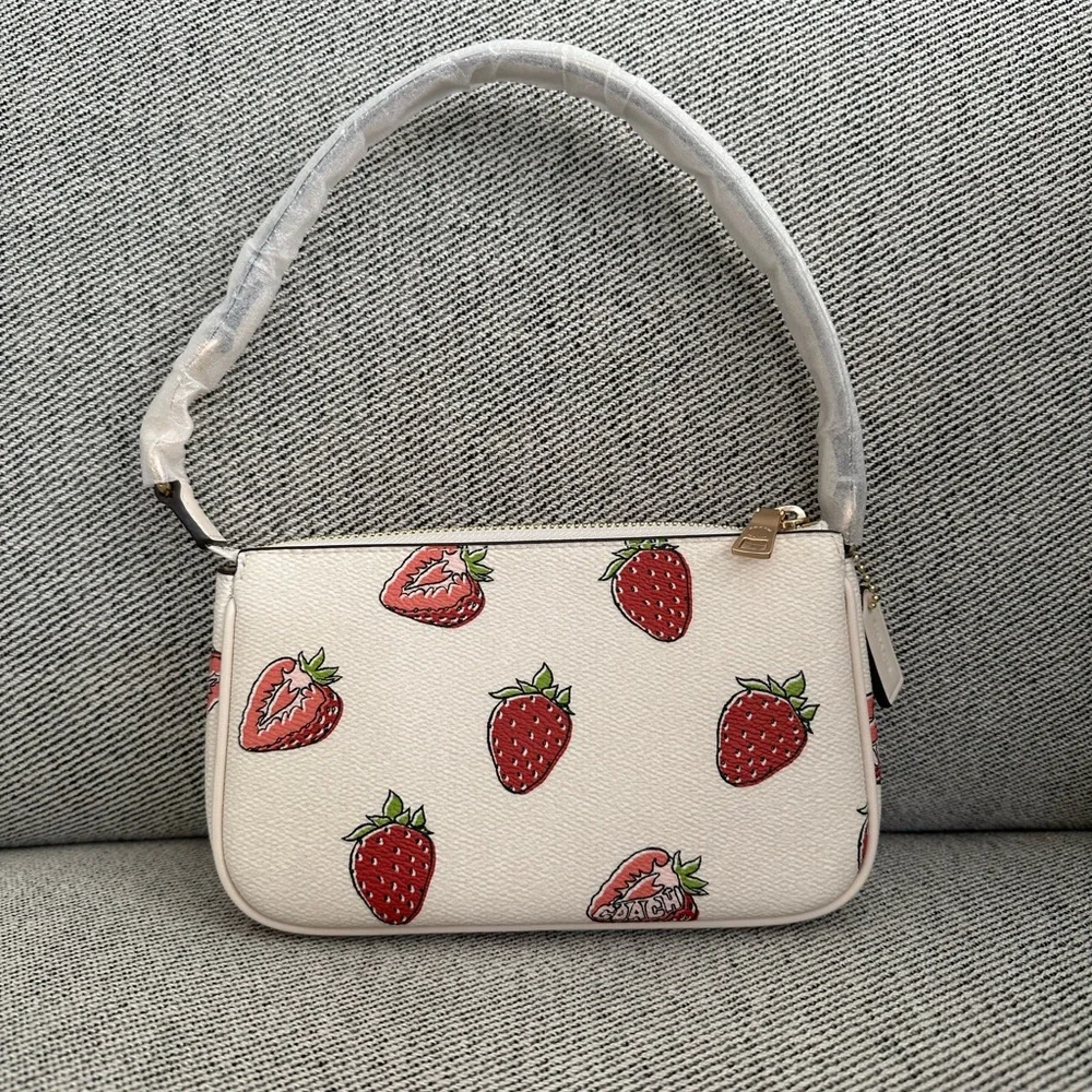 NWT Coach Nolita 19 With Strawberry Print CAL25（Slightly Imperfect Goods） - Picture 3 of 11